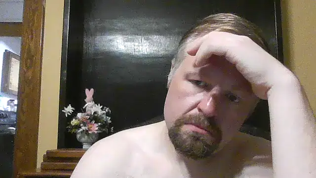 Snapshot of TheOneDonShaun chatting on 04.18.26 TheOneDonShaun online show from 04.18.26