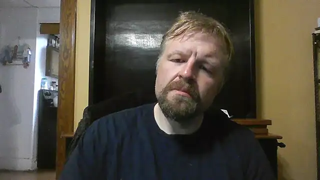 Snapshot of TheOneDonShaun chatting on 04.28.26 TheOneDonShaun online show from 04.28.26