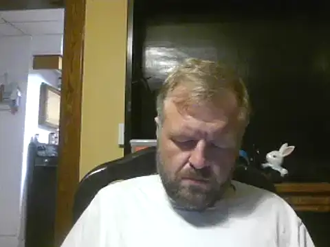 Snapshot of TheOneDonShaun chatting on 06.19.26 TheOneDonShaun online show from 06.19.26
