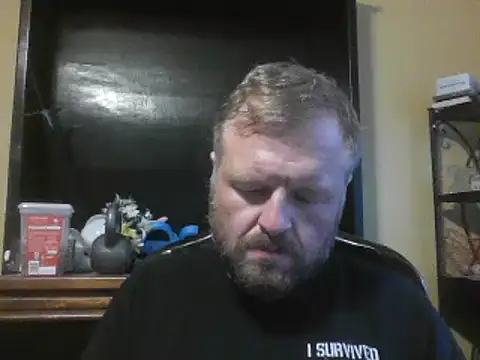 Snapshot of TheOneDonShaun chatting on 06.25.26 TheOneDonShaun online show from 06.25.26