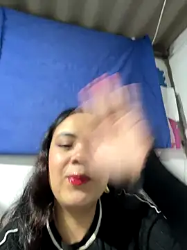 VioleeSaenz online show from 11.25.25