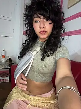 Snapshot of justcallmemargo chatting on 05.19.26 justcallmemargo online show from 05.19.26