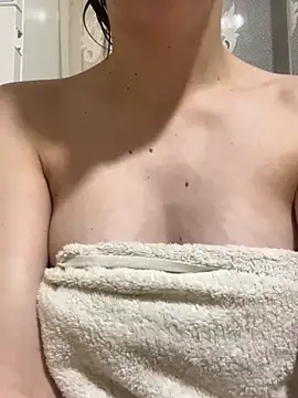 bettyButterfly online show from 04.03.26