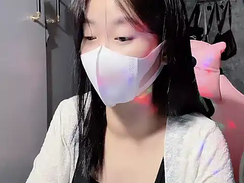 Hellen2999 online show from 11.22.25