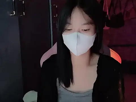 Hellen2999 online show from 11.28.25