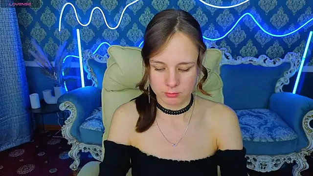 KarolinaSky online show from 11.18.25