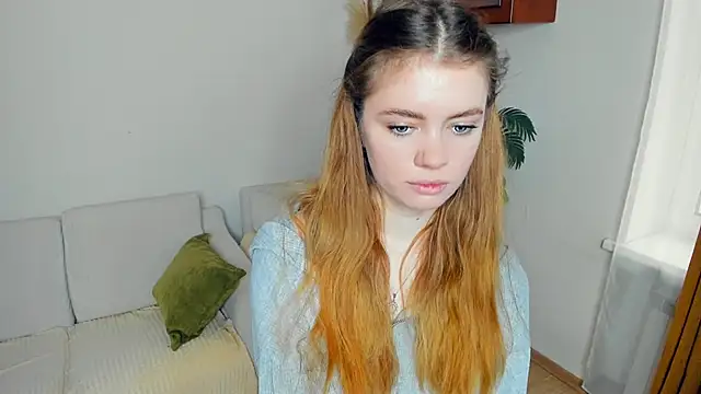 AngelesBenitz online show from 11.23.25