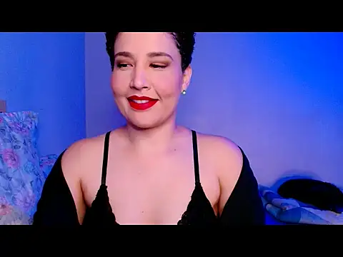 Snapshot of luadonna chatting on 12.01.25 luadonna online show from 12.01.25