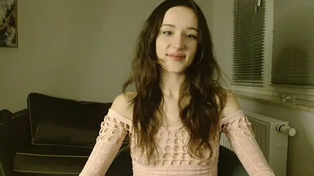 Snapshot of Tinybutt5368 chatting on 11.19.25 Tinybutt5368 online show from 11.19.25