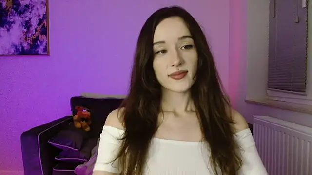 Snapshot of Tinybutt5368 chatting on 12.02.25 Tinybutt5368 online show from 12.02.25