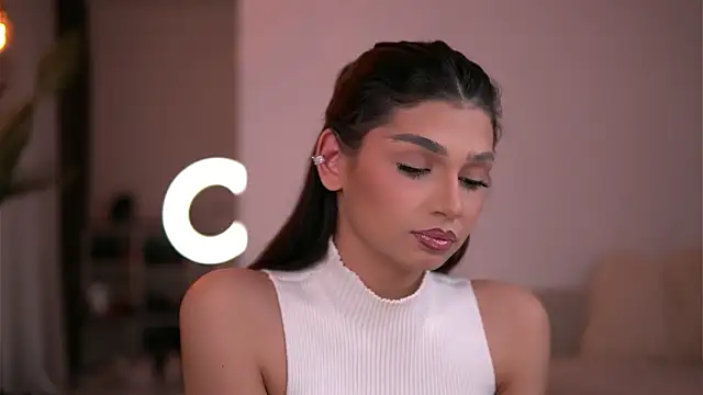 LuvCaprice online show from 03.25.26