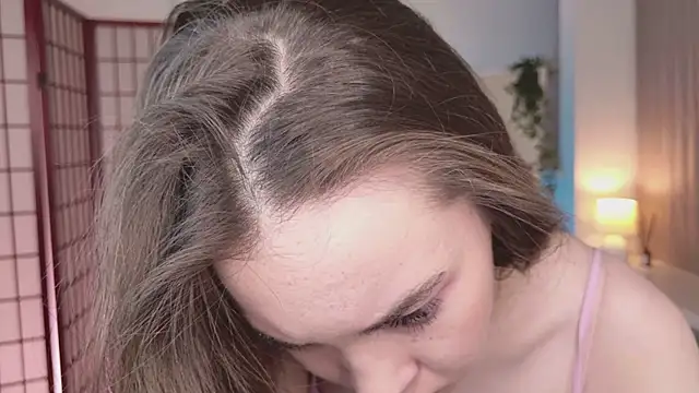 SilentLily online show from 11.25.25