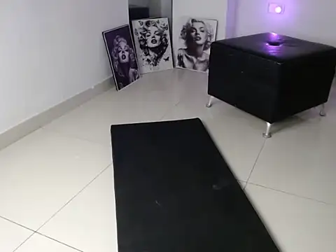 Snapshot of Annie_Cervantez chatting on 01.06.26 Annie Cervantez online show from 01.06.26