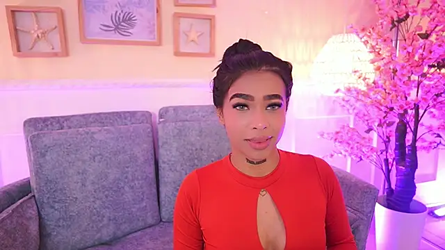 Snapshot of MeganLowell chatting on 02.17.26 MeganLowell online show from 02.17.26