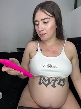 abiiegaill2 online show from 11.19.25