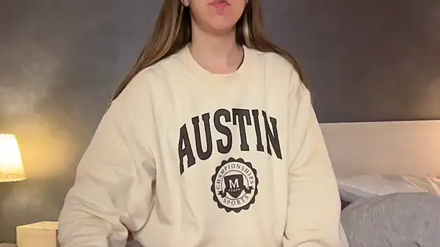 Snapshot of Martimartinaxx chatting on 12.01.25 Martimartinaxx online show from 12.01.25