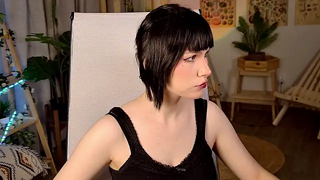 Snapshot of RickiOwens chatting on 01.13.26 RickiOwens online show from 01.13.26