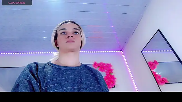 Karla hot777 online show from 03.27.26