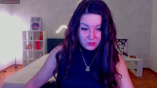 still  her online show from 11.26.25