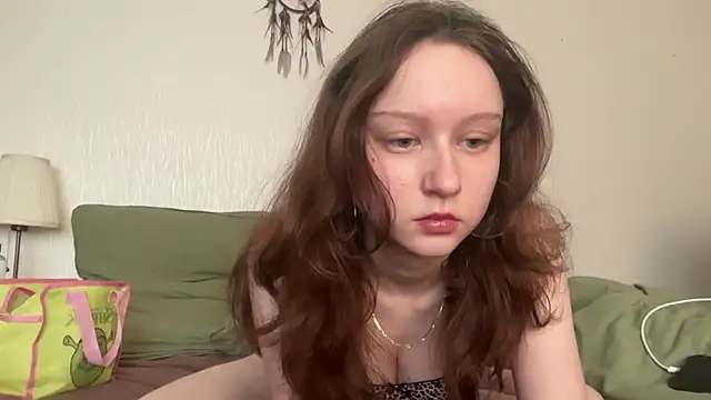 Snapshot of evelynnmaeee chatting on 03.16.26 evelynnmaeee online show from 03.16.26