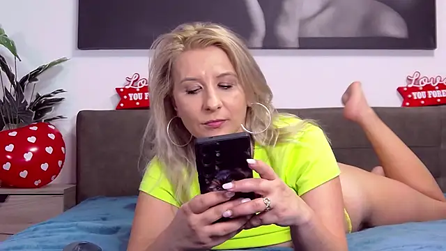 KaylinJan online show from 02.22.26