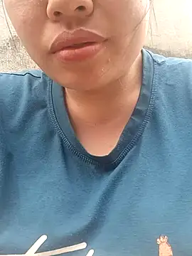 Snapshot of Pampirara chatting on 03.03.26 Pampirara online show from 03.03.26