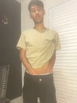 Gustavomerlin2027 online show from 11.18.25