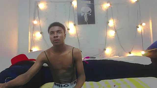 NoahJhonson69 online show from 12.15.25