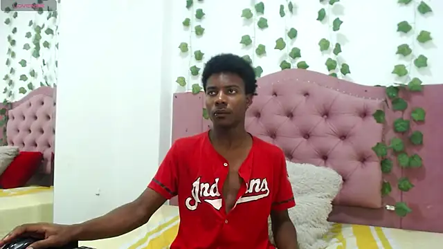 NoahJhonson69 online show from 05.21.26