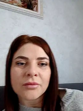 Darkroseq online show from 11.20.25