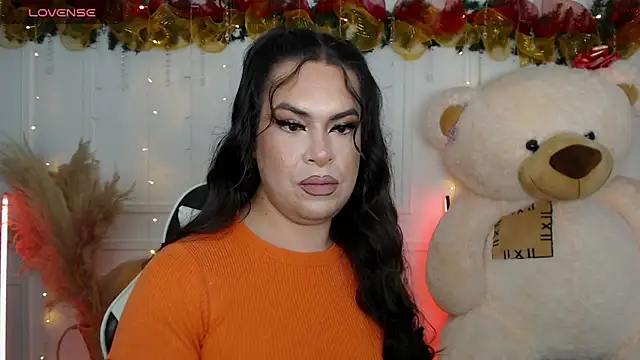 Snapshot of Nicol_ricci_ chatting on 11.26.25 Nicol ricci online show from 11.26.25