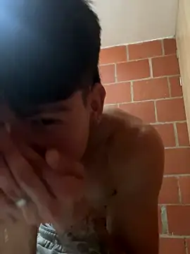 Snapshot of Handsome_boys69 chatting on 11.29.25 Handsome boys69 online show from 11.29.25