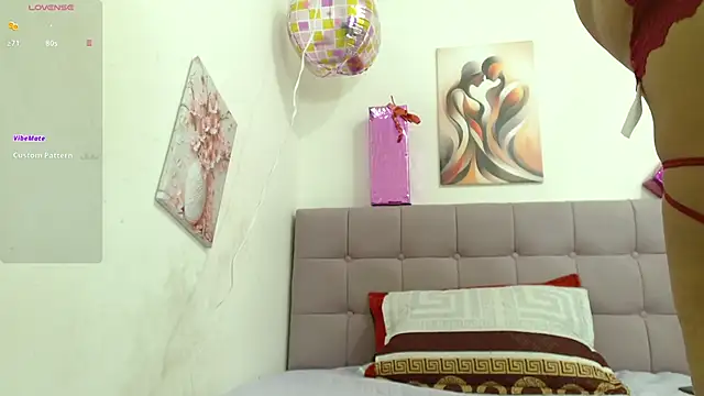 Snapshot of kloe_wish chatting on 12.01.25 kloe wish online show from 12.01.25