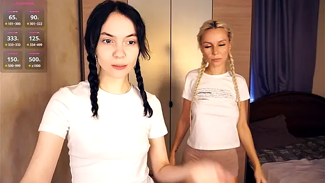 LorrieWilcinski online show from 12.21.25