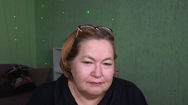 Nola Nektar online show from 11.19.25