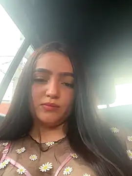 Snapshot of Juanita_Rojas chatting on 11.21.25 Juanita Rojas online show from 11.21.25