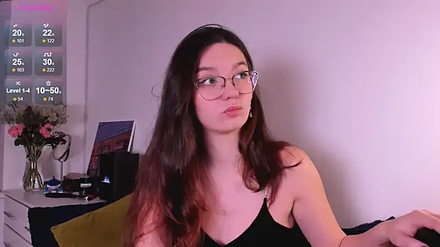 miabellee online show from 12.22.25