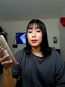 Snapshot of hot-shaved-baby chatting on 11.27.25 hot-shaved-baby online show from 11.27.25