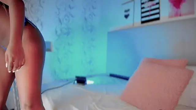 Snapshot of Zendaya___ chatting on 11.27.25 Zendaya online show from 11.27.25