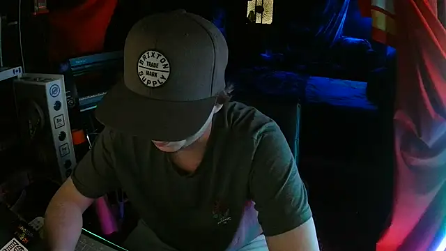 Bowerboi online show from 11.28.25