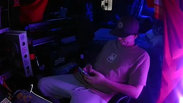 Bowerboi online show from 11.29.25