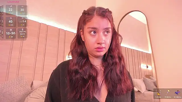 Zoe Mendez online show from 11.28.25