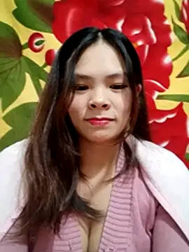 quynhquynh  online show from 01.15.26