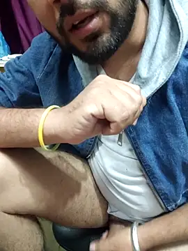 Cute Lucky online show from 11.29.25