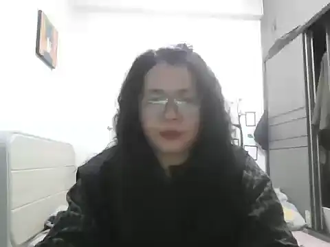 Huahua3187 online show from 11.27.25