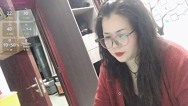 Huahua3187 online show from 12.01.25