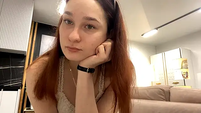 AylaRuer online show from 11.30.25