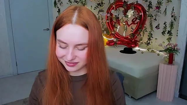 Snapshot of AirySilhouette chatting on 02.16.26 AirySilhouette online show from 02.16.26