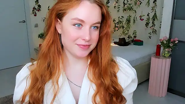 AirySilhouette online show from 03.17.26