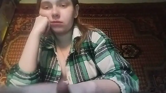 KikiBang online show from 11.24.25